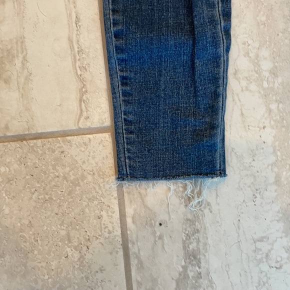 Isabel Maternity Distressed Jeggings - Picture 6 of 8